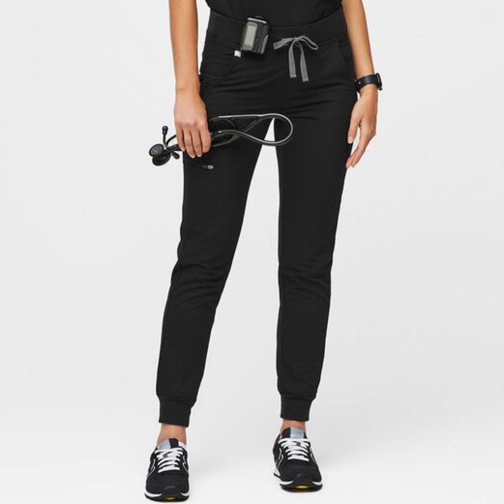 FIGS Zamora Jogger Scrub Pants